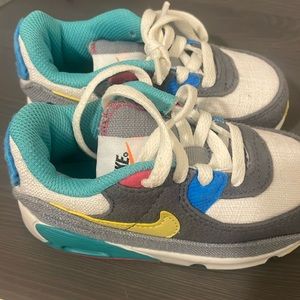 Toddler Nike Air Max 90 Sneakers